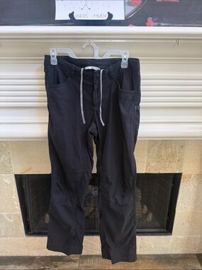 The North Face Women's Black Drawstring Pants